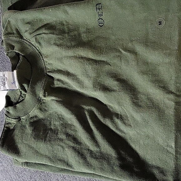 Nwt Army green Old Navy shirt - Picture 3 of 4